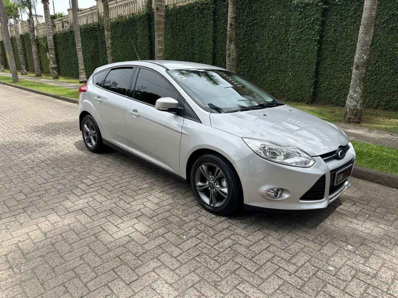FOCUS 1.6 SE 16V FLEX 4P AUTOMÁTICO - 2015 - CAXIAS DO SUL