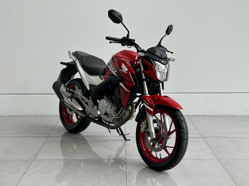 CB 250F TWISTER  - 2022 - CAXIAS DO SUL