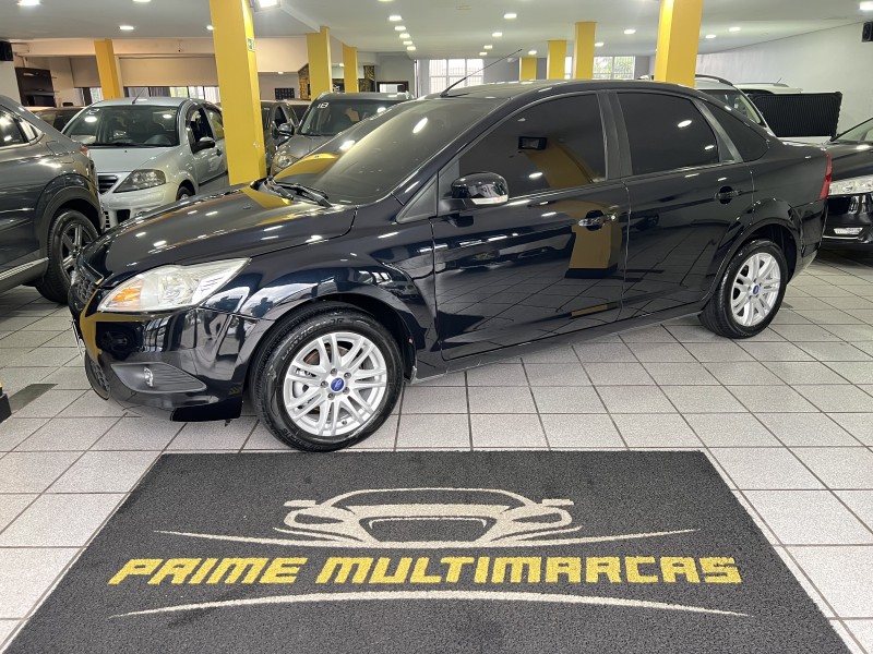 focus 1.6 glx sedan 16v flex 4p manual 2013 caxias do sul
