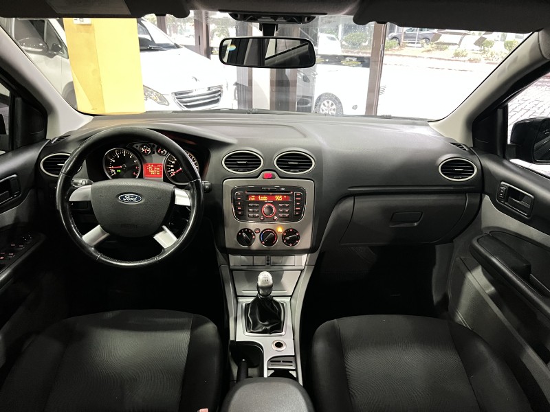 FOCUS 1.6 GLX SEDAN 16V FLEX 4P MANUAL - 2013 - CAXIAS DO SUL