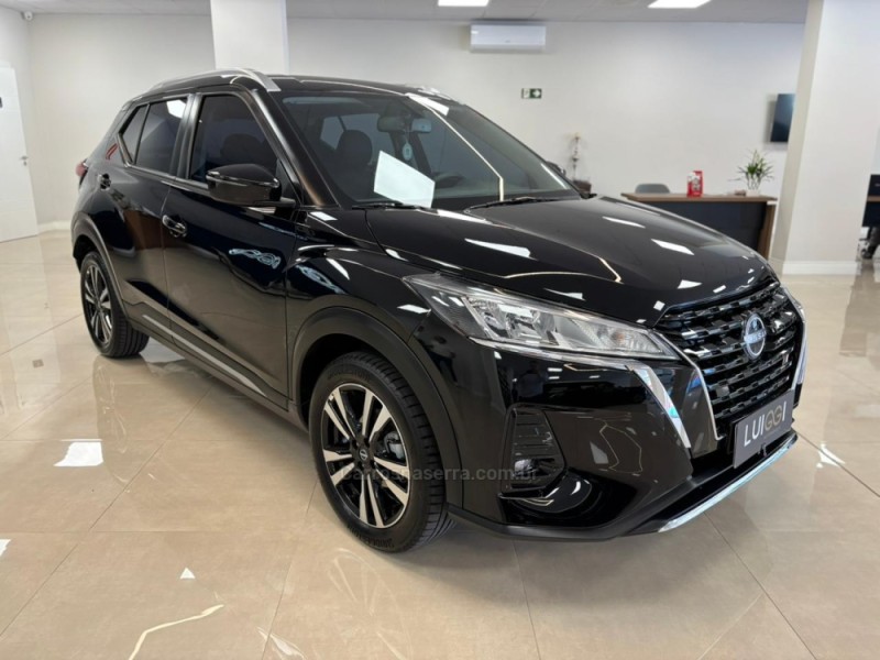 KICKS 1.6 ADVANCE 16V FLEX 4P AUTOMÁTICO - 2024 - CARLOS BARBOSA