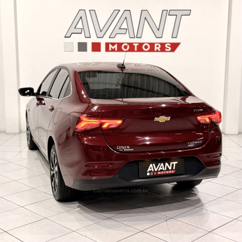 ONIX 1.0 PREMIER II 12V TURBO FLEX 4P AUTOMÁTICO - 2024 - NOVO HAMBURGO