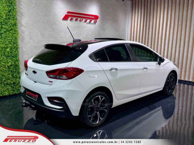 CRUZE 1.4 SPORT RS 16V FLEX 4P AUTOMÁTICO - 2022 - NOVA PRATA