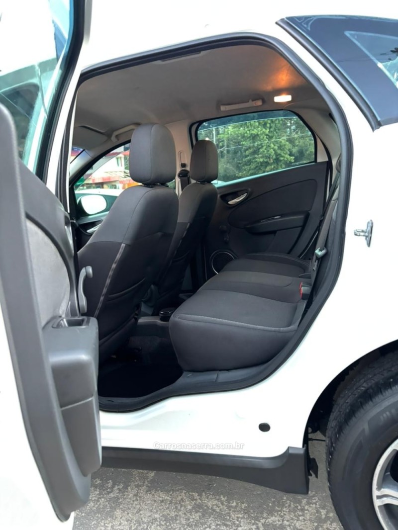 GRAND SIENA 1.4 MPI ATTRACTIVE 8V FLEX 4P MANUAL - 2013 - SãO FRANCISCO DE PAULA