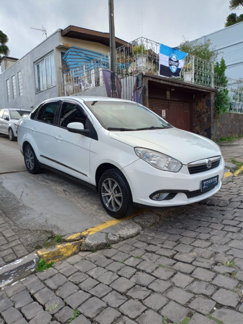 GRAND SIENA 1.4 MPI ATTRACTIVE 8V FLEX 4P MANUAL - 2013 - SãO FRANCISCO DE PAULA