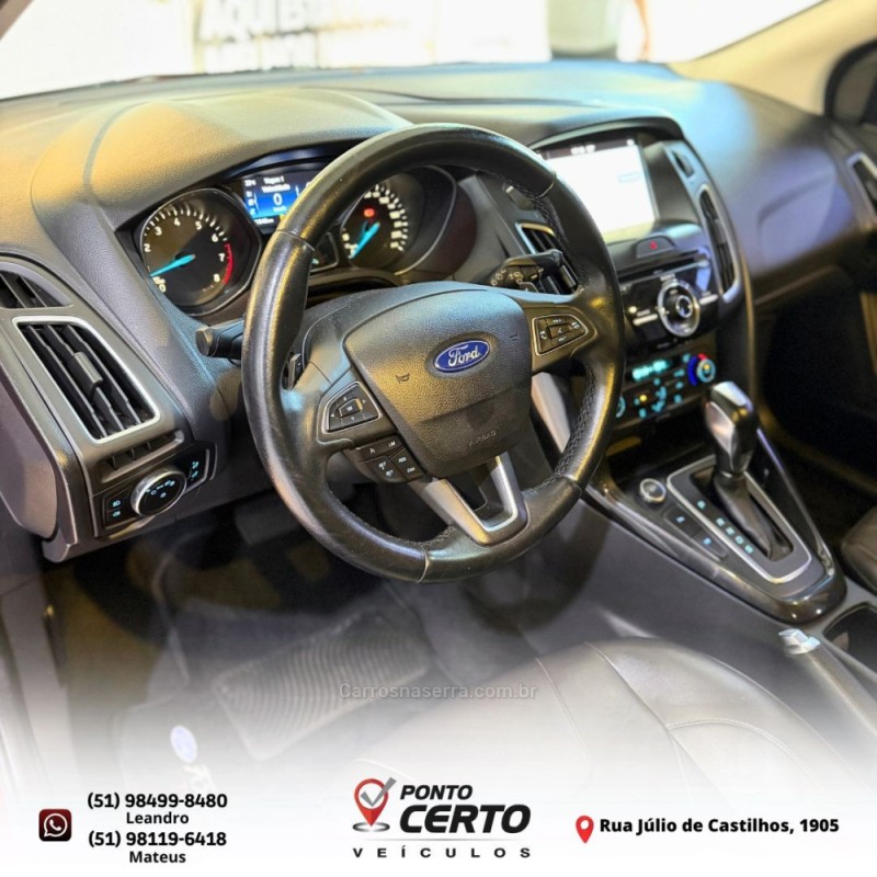 FOCUS 2.0 TITANIUM HATCH 16V FLEX 4P AUTOMÁTICO - 2017 - SANTA CRUZ DO SUL