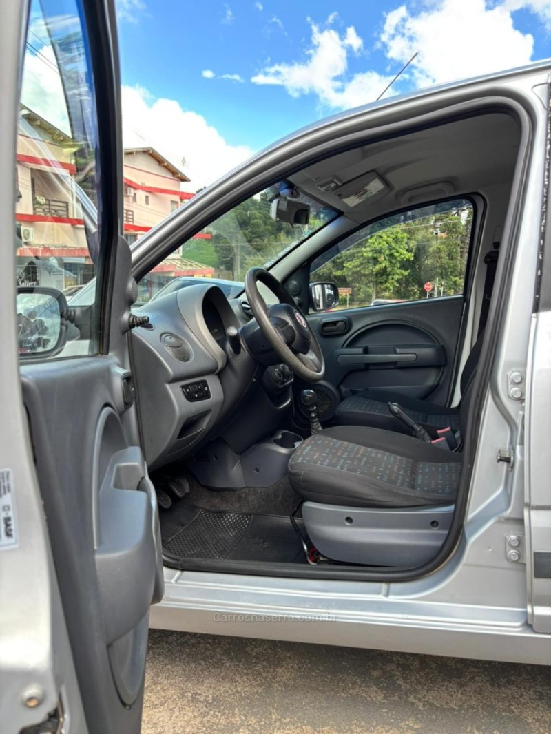 UNO 1.0 EVO VIVACE 8V FLEX 4P MANUAL - 2013 - SãO FRANCISCO DE PAULA
