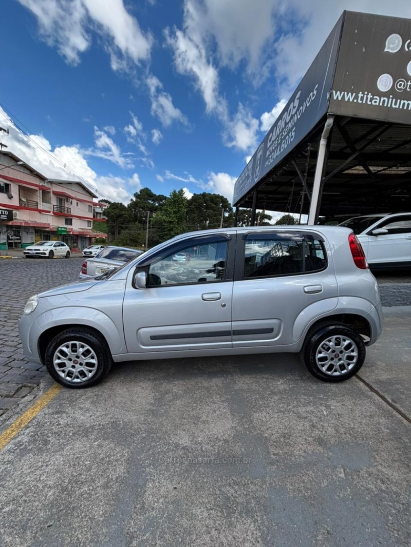 UNO 1.0 EVO VIVACE 8V FLEX 4P MANUAL - 2013 - SãO FRANCISCO DE PAULA