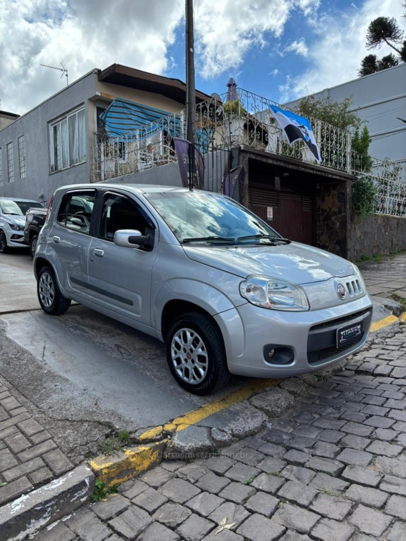 UNO 1.0 EVO VIVACE 8V FLEX 4P MANUAL - 2013 - SãO FRANCISCO DE PAULA