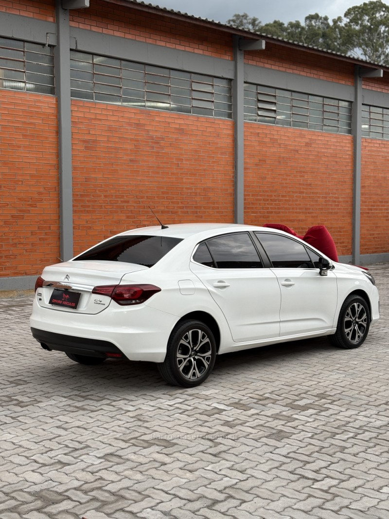C4 LOUNGE 1.6 FEEL 16V TURBO FLEX 4P AUTOMÁTICO - 2019 - CAXIAS DO SUL