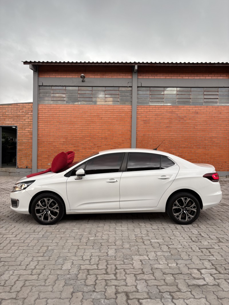 C4 LOUNGE 1.6 FEEL 16V TURBO FLEX 4P AUTOMÁTICO - 2019 - CAXIAS DO SUL