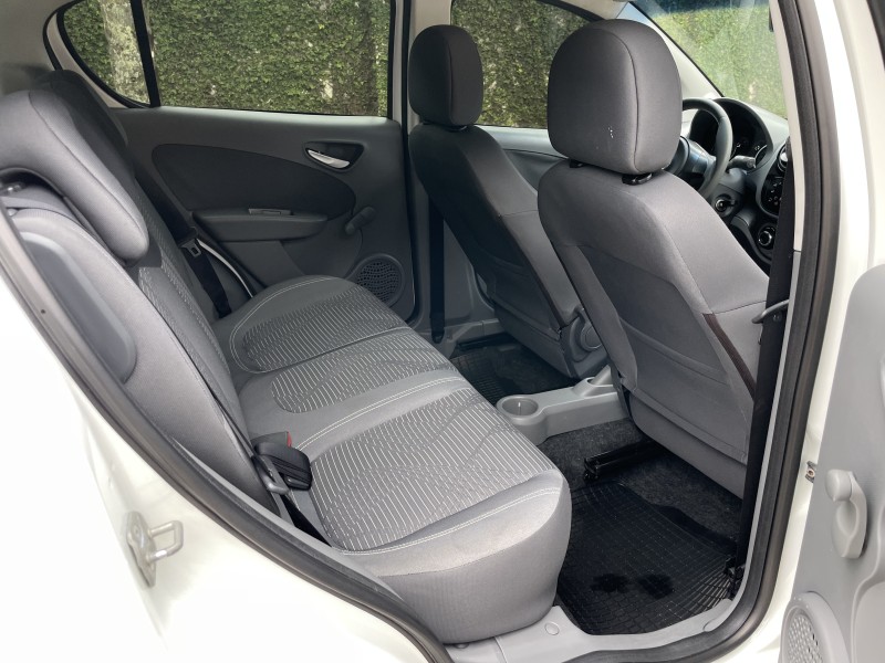 PALIO 1.4 MPI ATTRACTIVE 8V FLEX 4P MANUAL - 2015 - CAXIAS DO SUL