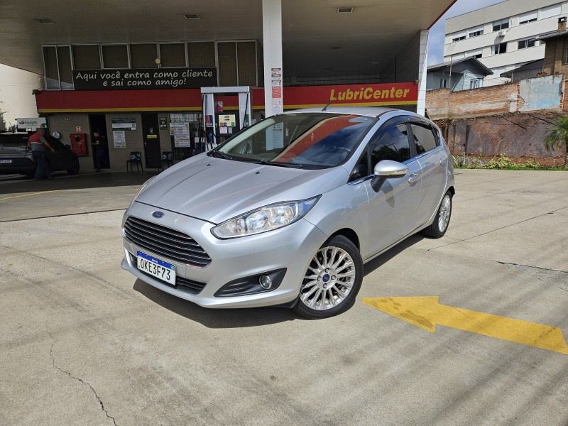 fiesta 1.6 titanium plus hatch 16v flex 4p automatico 2015 caxias do sul