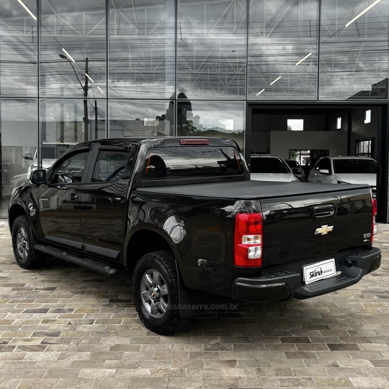 S10 2.4 ADVANTAGE 4X2 CD 8V FLEX 4P MANUAL - 2016 - VACARIA