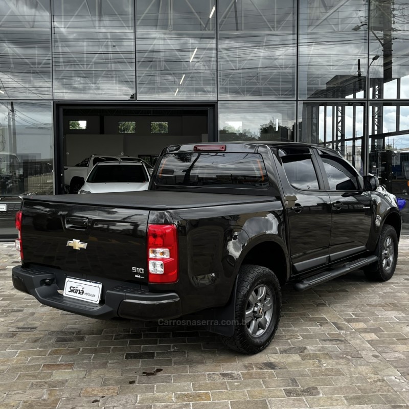 S10 2.4 ADVANTAGE 4X2 CD 8V FLEX 4P MANUAL - 2016 - VACARIA