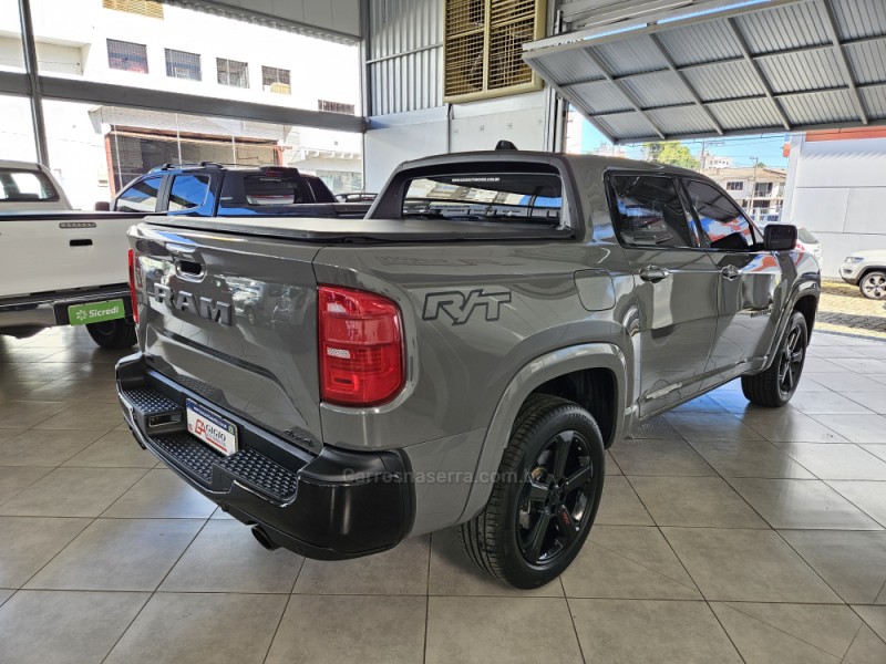 RAMPAGE 2.0 HURRICANE R/T 4 4X4 TURBO GASOLINA 4P AUTOMÁTICO - 2024 - TAPEJARA