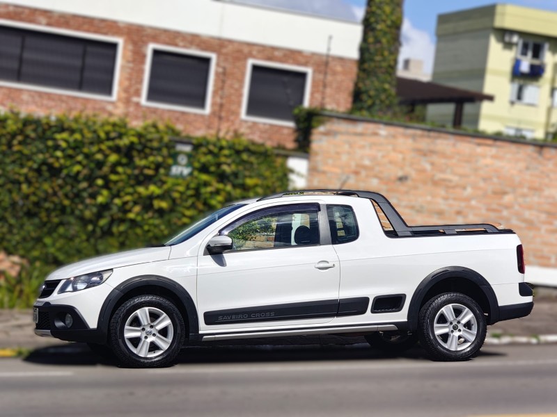 SAVEIRO 1.6 CROSS CE 8V FLEX 2P MANUAL - 2013 - FARROUPILHA