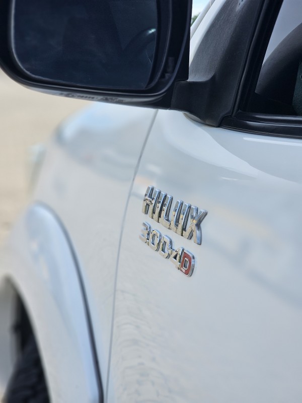 HILUX 3.0 SRV 4X4 CD 16V TURBO INTERCOOLER DIESEL 4P AUTOMÁTICO - 2014 - ANTôNIO PRADO