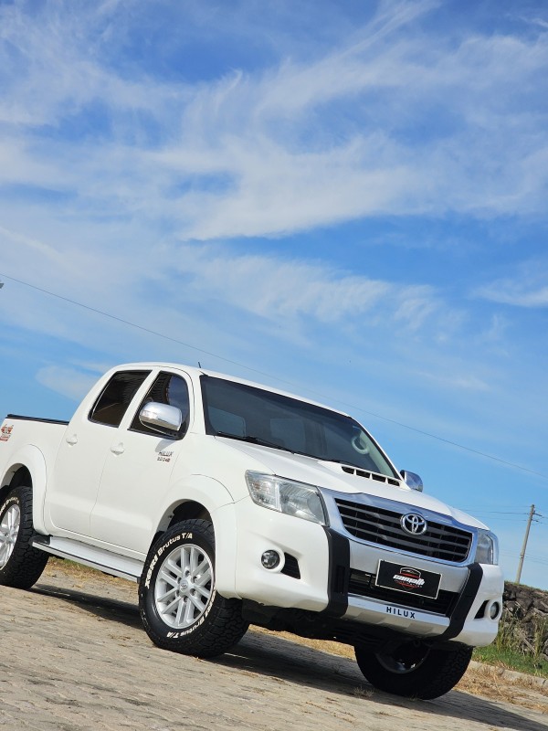 HILUX 3.0 SRV 4X4 CD 16V TURBO INTERCOOLER DIESEL 4P AUTOMÁTICO - 2014 - ANTôNIO PRADO