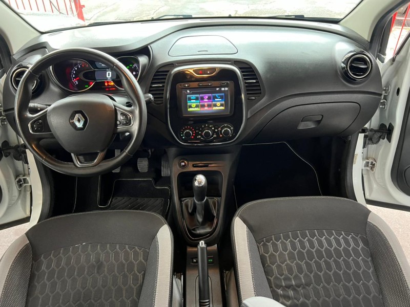 CAPTUR 1.6 16V SCE FLEX ZEN MANUAL - 2018 - CAXIAS DO SUL