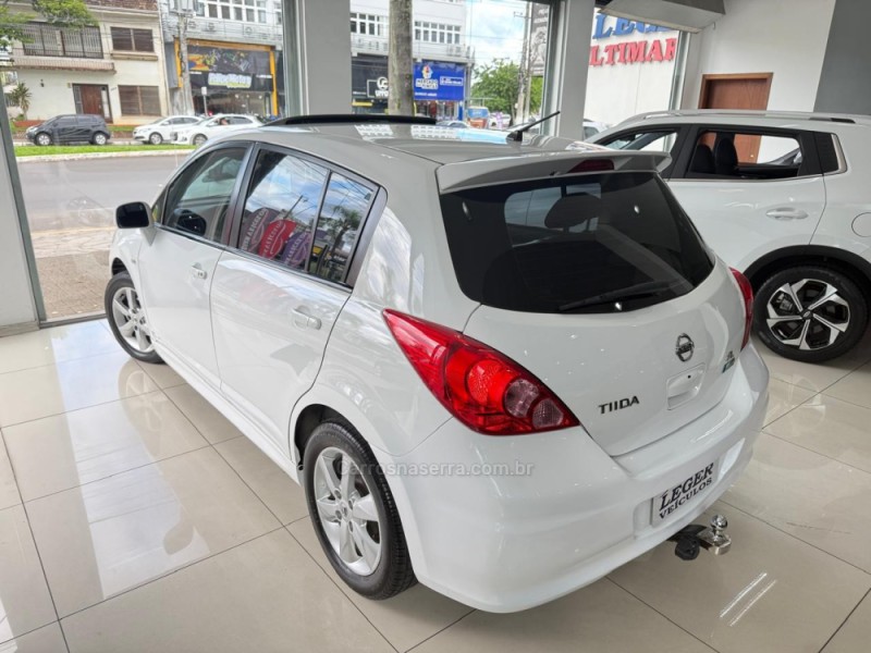 TIIDA 1.8 SL 16V FLEX 4P MANUAL - 2012 - SãO LEOPOLDO