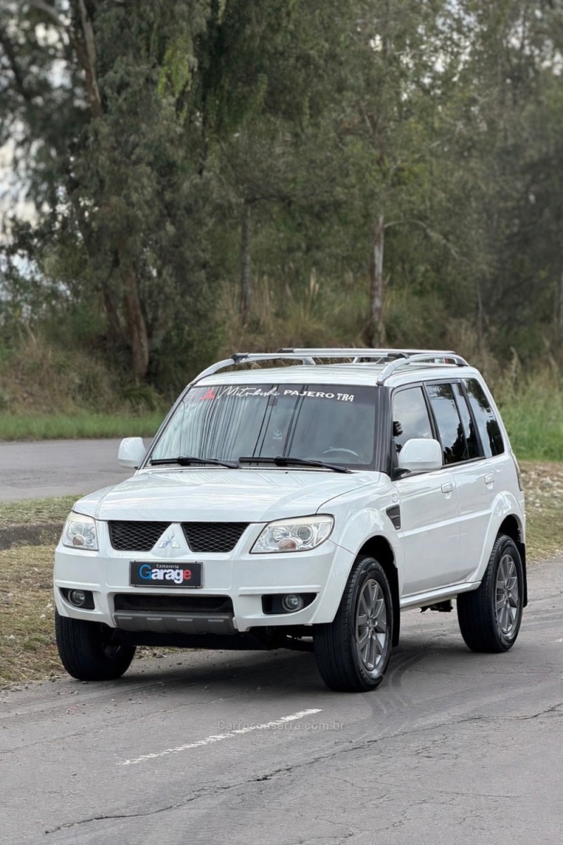 pajero tr4 2.0 4x2 16v 140cv flex 4p manual 2013 caxias do sul