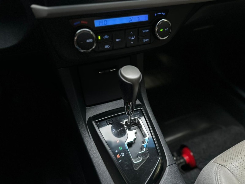 COROLLA 2.0 XEI 16V FLEX 4P AUTOMÁTICO - 2016 - DOIS IRMãOS