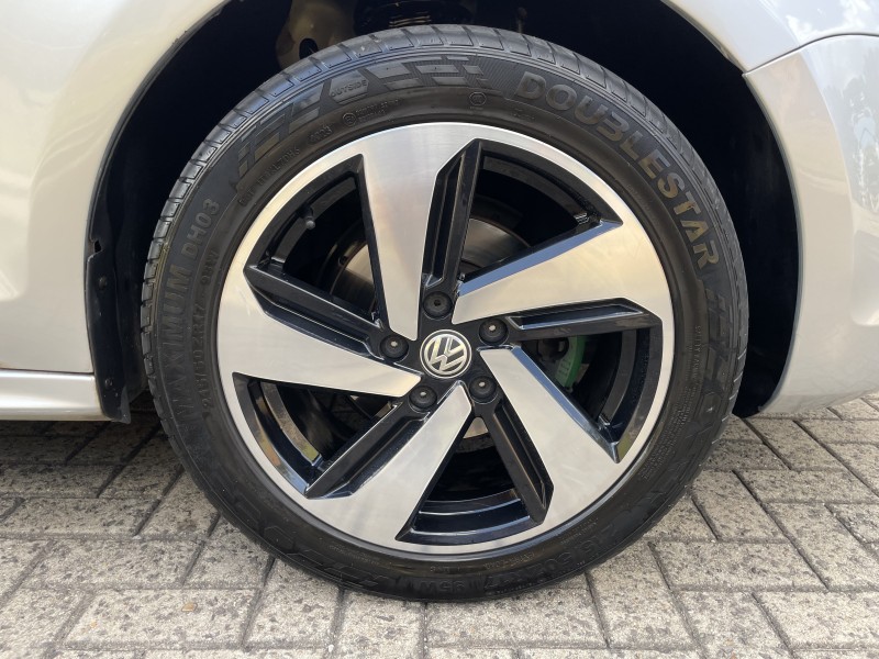 JETTA 2.0 COMFORTLINE FLEX 4P TIPTRONIC - 2014 - CAXIAS DO SUL