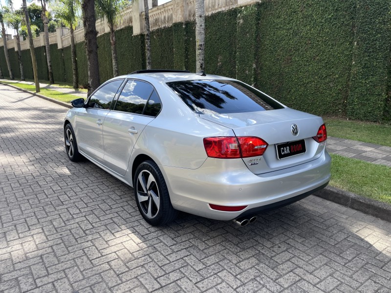 JETTA 2.0 COMFORTLINE FLEX 4P TIPTRONIC - 2014 - CAXIAS DO SUL