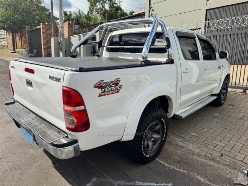 HILUX 3.0 4X4 8V DIESEL 4P MANUAL - 2013 - NOVO HAMBURGO