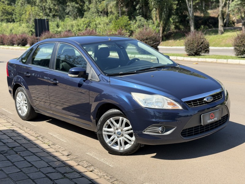 focus 2.0 glx sedan 16v gasolina 4p manual 2013 nova prata