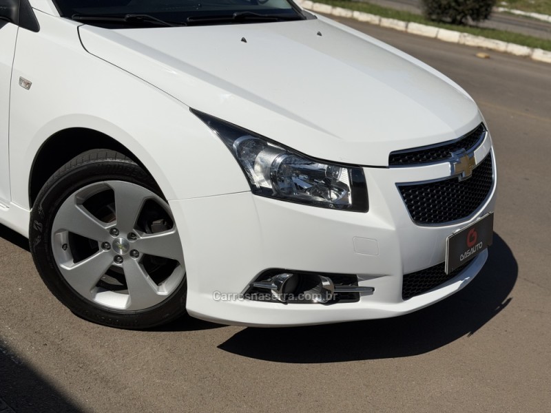 CRUZE 1.8 LT 16V FLEX 4P MANUAL - 2014 - NOVA PRATA