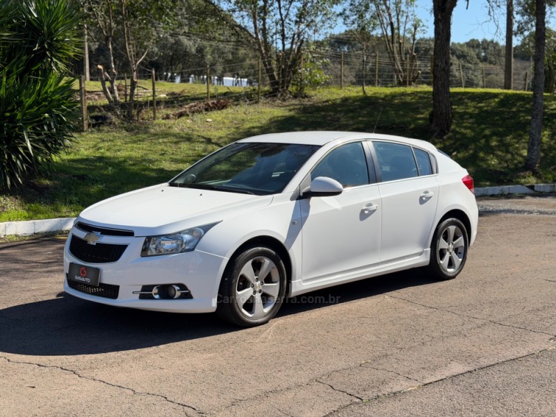 CRUZE 1.8 LT 16V FLEX 4P MANUAL - 2014 - NOVA PRATA