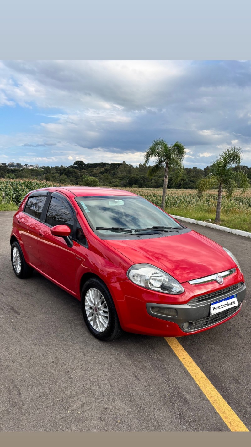 PUNTO 1.6 ESSENCE 16V FLEX 4P AUTOMATIZADO - 2014 - CARLOS BARBOSA