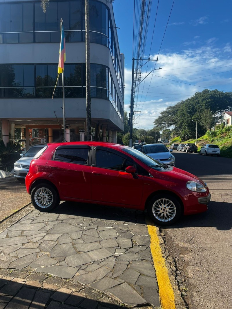 PUNTO 1.6 ESSENCE 16V FLEX 4P AUTOMATIZADO - 2014 - CARLOS BARBOSA