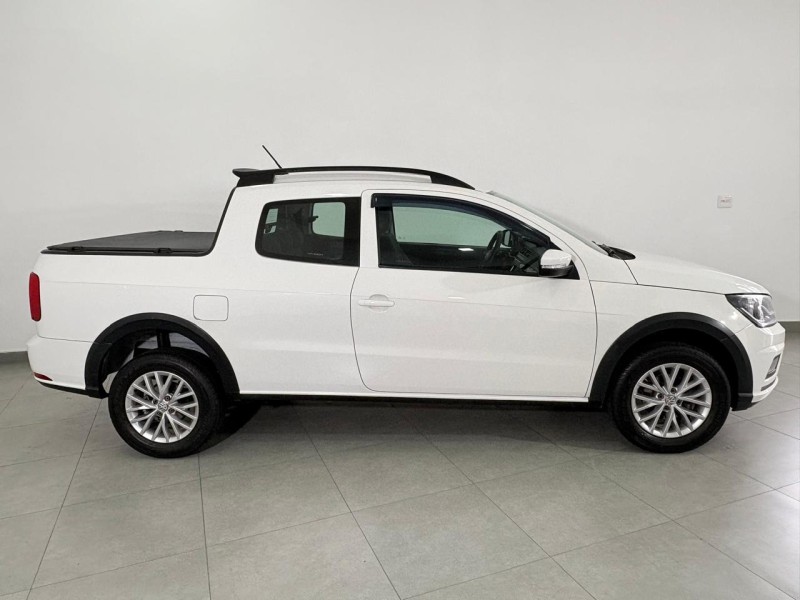 SAVEIRO 1.6 MI TRENDLINE CD 8V FLEX 2P MANUAL - 2017 - FARROUPILHA