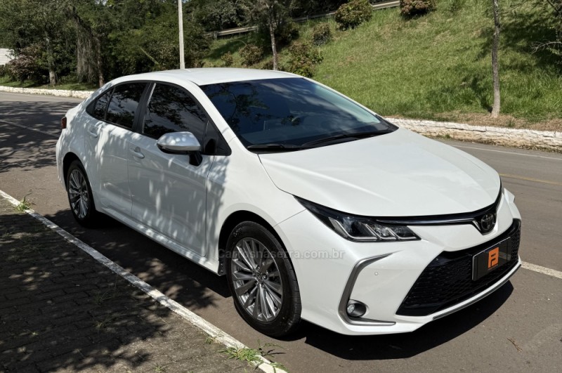 corolla 2.0 xei 16v flex 4p automatico 2024 nova araca