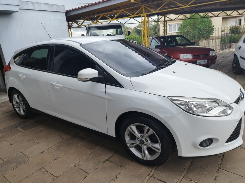 focus 1.6 s 16v flex 4p manual 2014 veranopolis