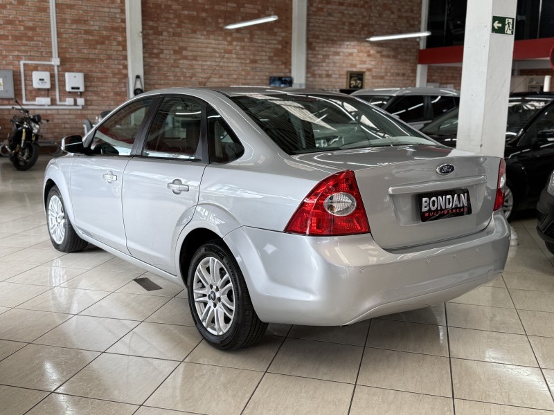 FOCUS 1.6 GLX SEDAN 16V FLEX 4P MANUAL - 2013 - FARROUPILHA