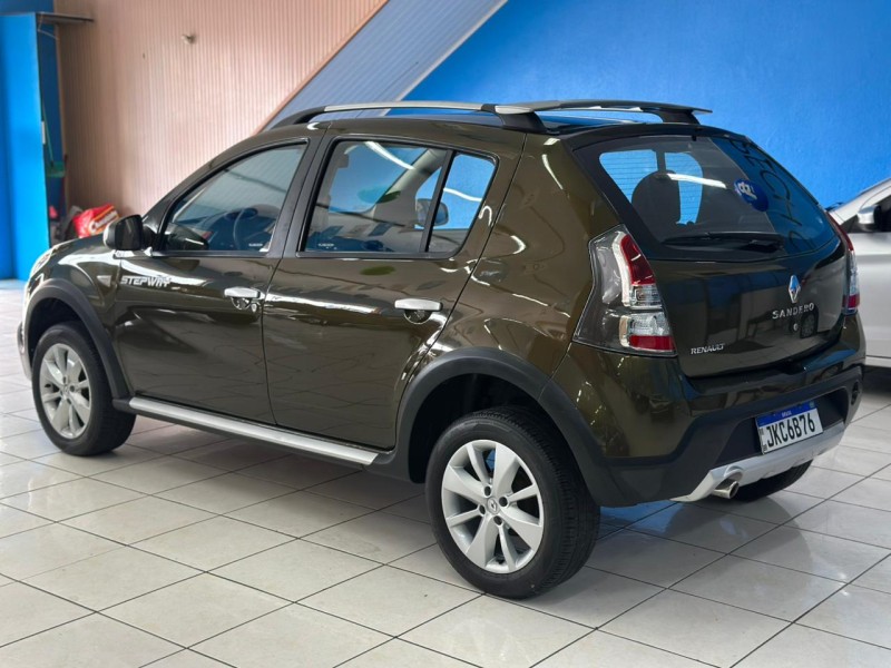 SANDERO 1.6 STEPWAY 16V FLEX 4P MANUAL - 2012 - CAXIAS DO SUL