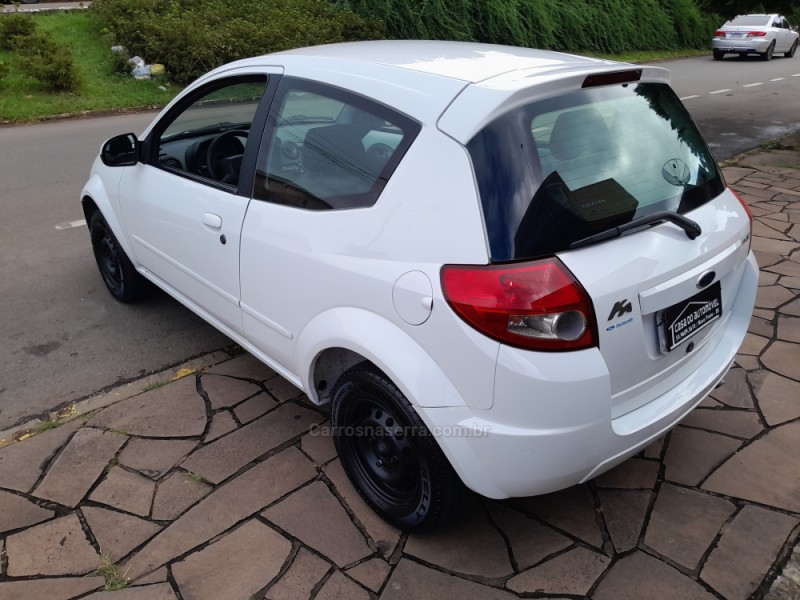 KA 1.0 MPI 8V FLEX 2P MANUAL - 2009 - NOVA PRATA