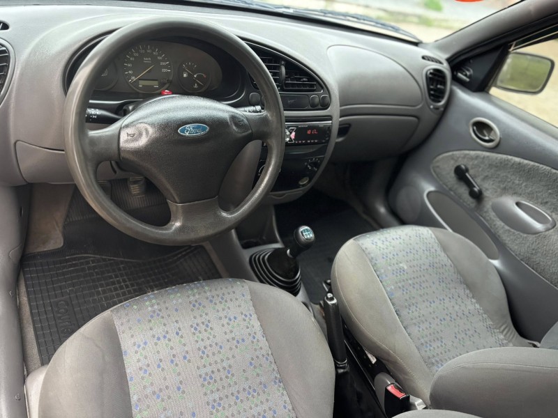 COURIER 1.6 L 8V FLEX MANUAL - 2005 - CANDELáRIA