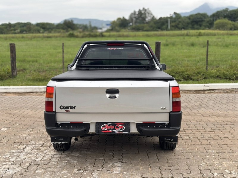 COURIER 1.6 L 8V FLEX MANUAL - 2005 - CANDELáRIA