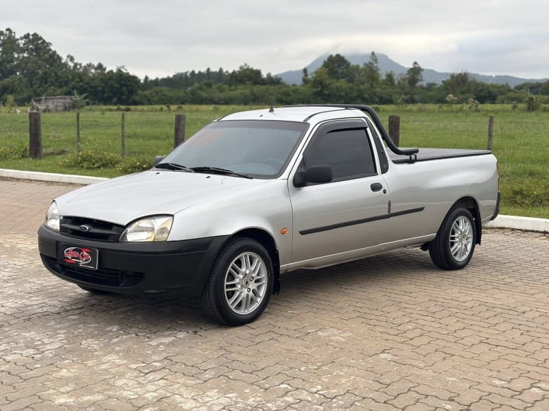 courier 1.6 l 8v flex manual 2005 candelaria