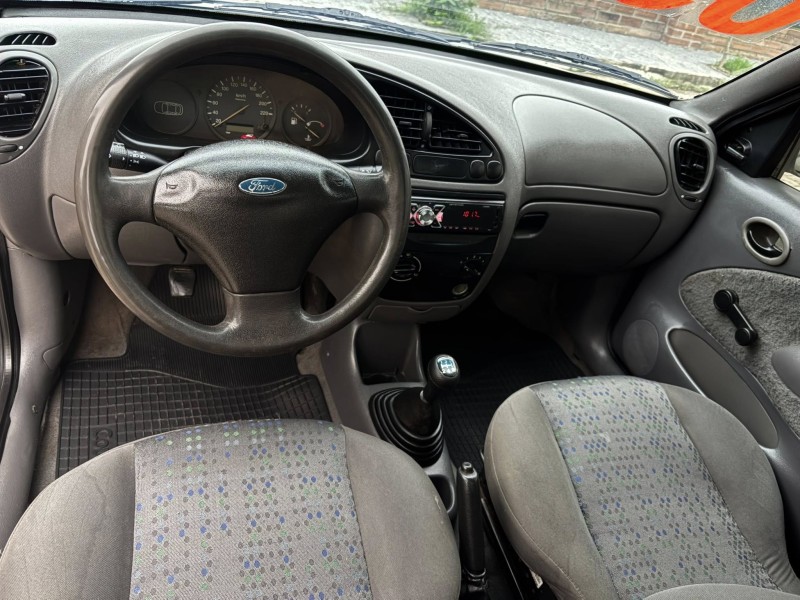 COURIER 1.6 L 8V FLEX MANUAL - 2005 - CANDELáRIA