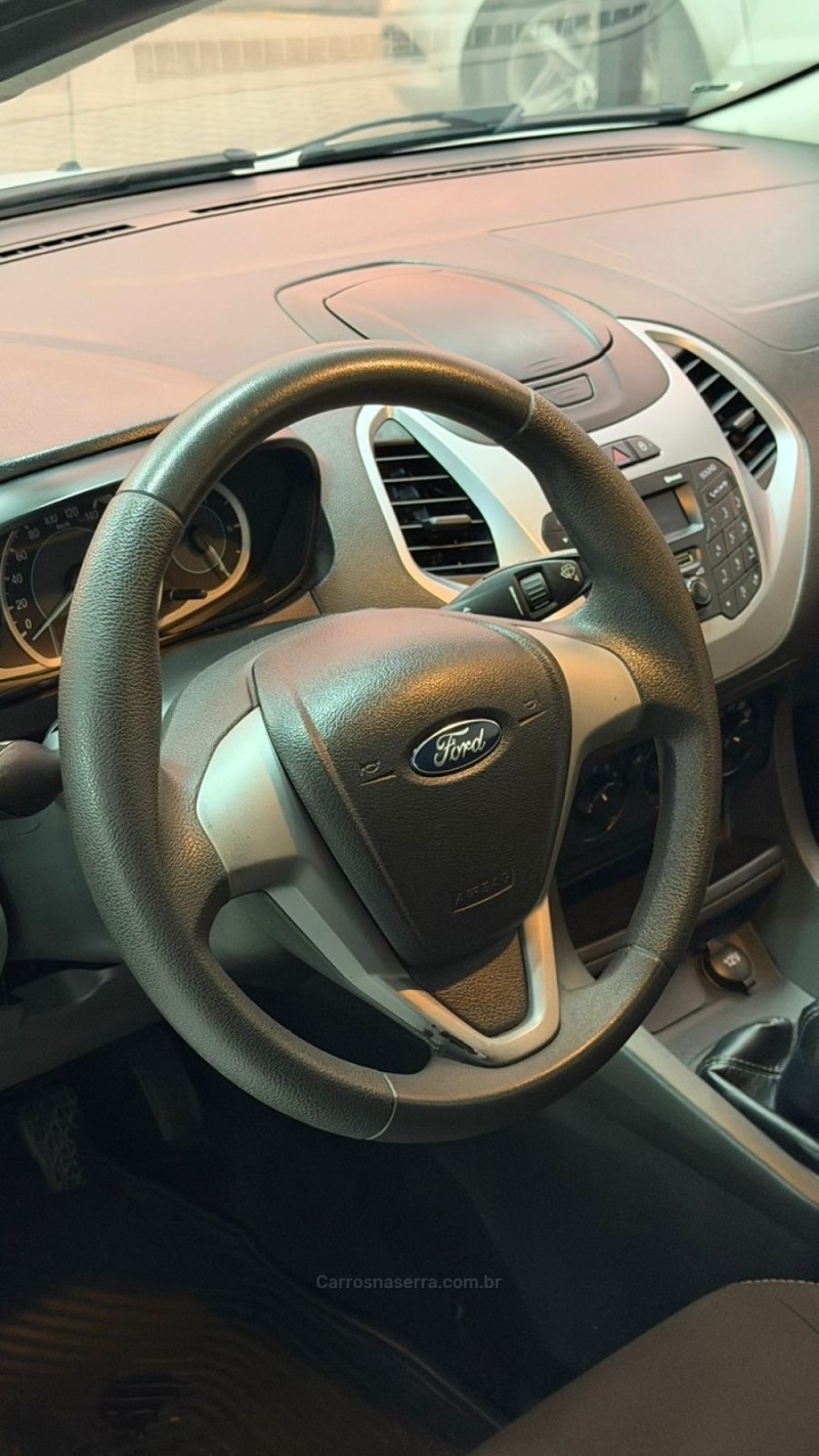 KA 1.0 SE PLUS 12V FLEX 4P MANUAL - 2018 - SANTA CRUZ DO SUL