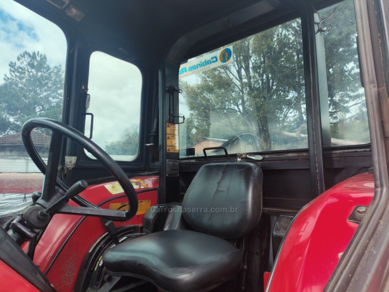 TRATOR 4275  - 2001 - GARIBALDI