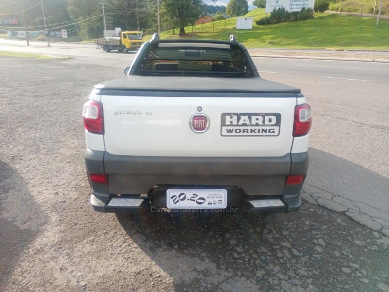 STRADA 1.4 MPI HARD WORKING CS 8V FLEX 2P MANUAL - 2015 - FARROUPILHA