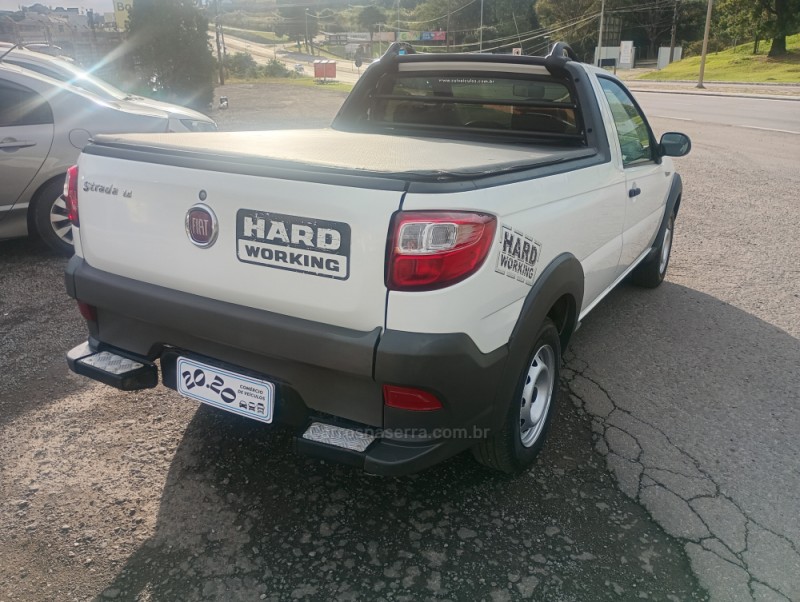 STRADA 1.4 MPI HARD WORKING CS 8V FLEX 2P MANUAL - 2015 - FARROUPILHA