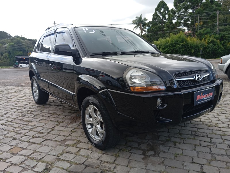 tucson 2.0 mpfi gls 16v 143cv 2wd flex 4p automatico 2015 caxias do sul